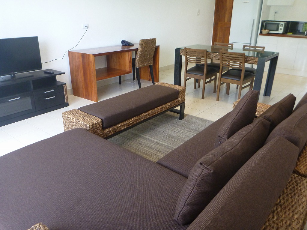 Hotel Melanesian Vanuatu 1bd Appartment Hibiscus Living 3