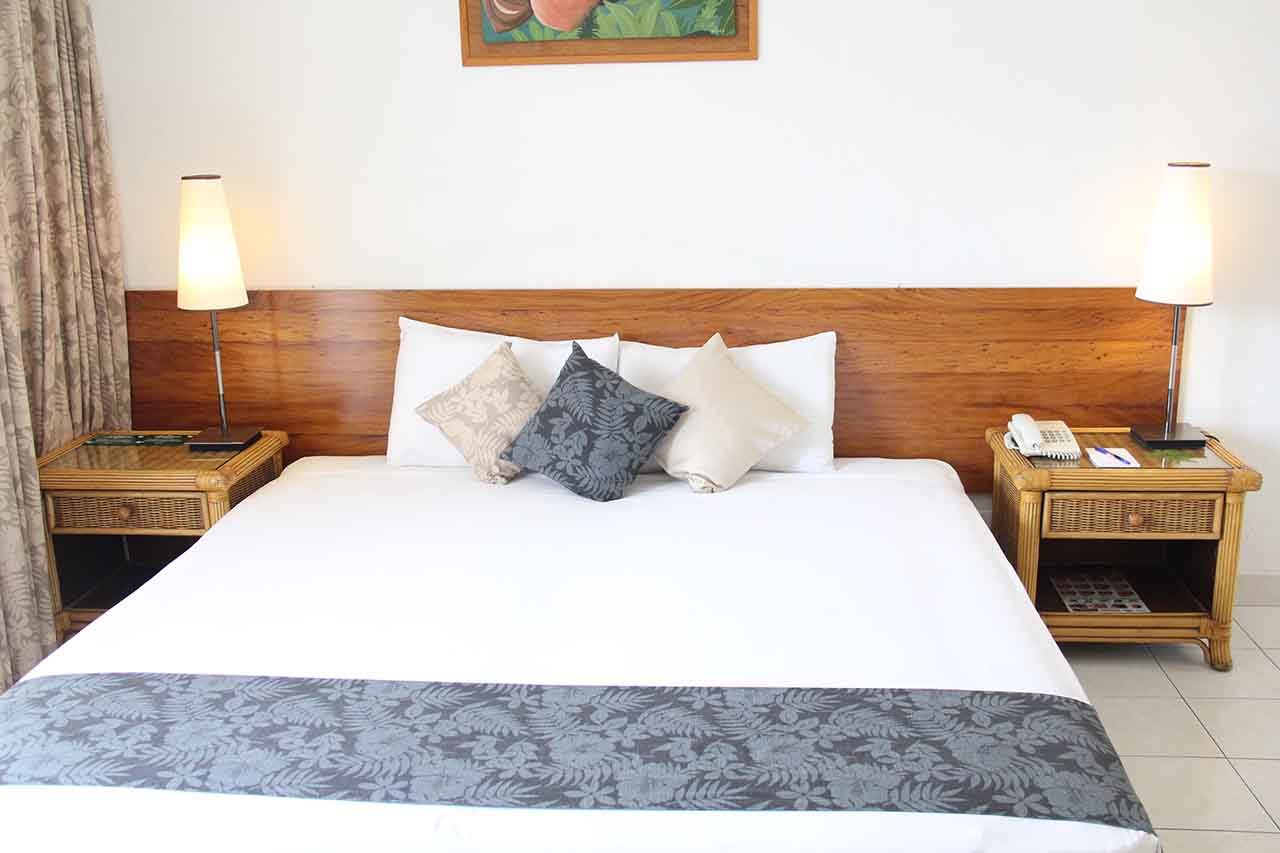 Melanesian Hotel Vanuatu Hibiscus Room 03